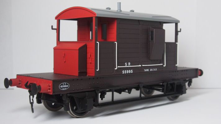 This shows the original test sample rather than the production model.  The roof edge profile has been changed on the production models