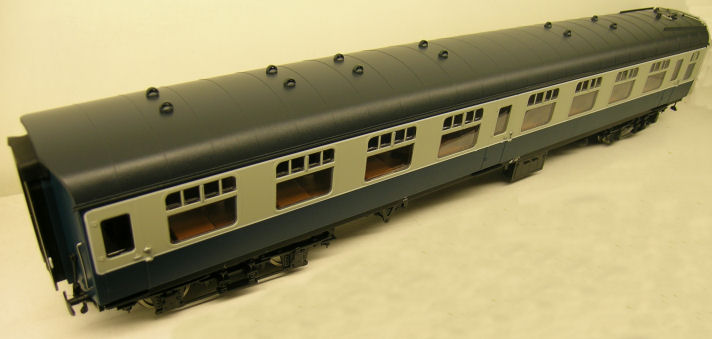 SO in BR Blue Grey livery showing roof and end detail