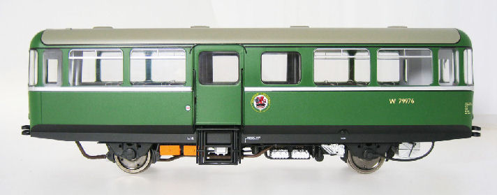 Heljan Light Green AC Railbus